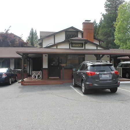 Coach N Four Motel Grass Valley Ngoại thất bức ảnh